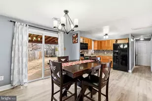 2200 Kent Village Dr, Landover, MD 20785 - Photo 3