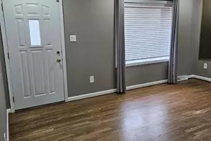 606 Sisalbed Ct, Capitol Heights, MD 20743 - Photo 3