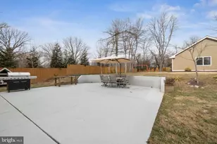 9226 Fowler Ln, Lanham, MD 20706 - Photo 23