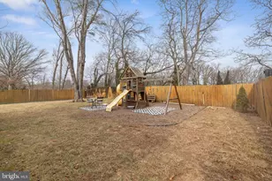 9226 Fowler Ln, Lanham, MD 20706 - Photo 41