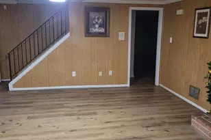 10903 Exeter Ct, Upper Marlboro, MD 20774 - Photo 3