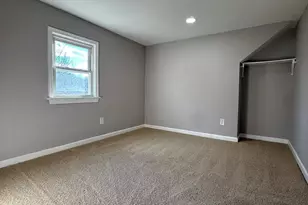 5819 Crown St, Capitol Heights, MD 20743 - Photo 11