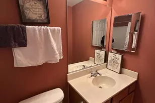 13613 Hollow Log Dr, Upper Marlboro, MD 20774 - Photo 7