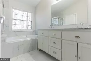 12330 Quarterback Ct, Bowie, MD 20720 - Photo 25