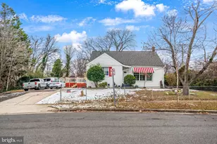 5401 Kenmont Rd, Oxon Hill, MD 20745 - Photo 3