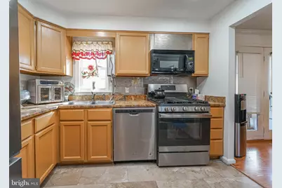 5807 Burgundy Street, Capitol Heights, MD 20743 - Photo 7