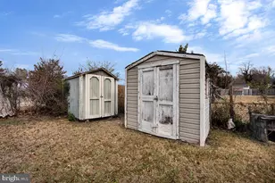 908 Shelby Dr, Oxon Hill, MD 20745 - Photo 25