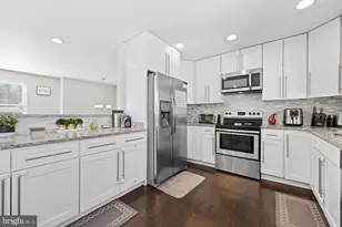 7504 Twining Ct, Hyattsville, MD 20785 - Photo 11