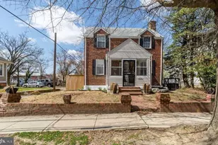 3800 35th St, Mount Rainier, MD 20712 - Photo 1