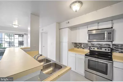 14000 Lord Marlborough Place #18-1, Upper Marlboro, MD 20772 - Photo 9