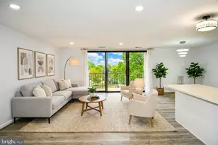 3322 Huntley Sq Dr, Temple Hills, MD 20748 - Photo 3