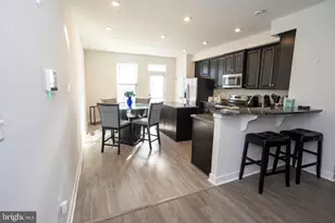 9926 New Pointe Dr, Upper Marlboro, MD 20774 - Photo 11