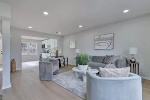 2303 Anvil Ln, Temple Hills, MD 20748 - Photo 19