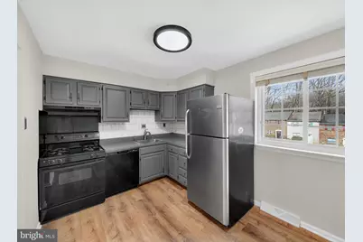 8040 Sandy Spring Road #8040, Laurel, MD 20707 - Photo 9