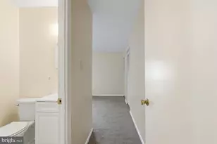 11440 Laurelwalk Dr, Laurel, MD 20708 - Photo 19