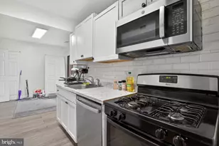 11220 Cherry Hill Rd, Beltsville, MD 20705 - Photo 9