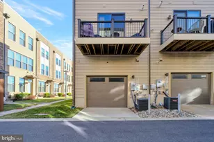 2816 Arts Vista Blvd, Suitland, MD 20746 - Photo 23