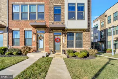 2816 Arts Vista Boulevard, Suitland, MD 20746 - Photo 1