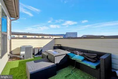 2816 Arts Vista Boulevard, Suitland, MD 20746 - Photo 21