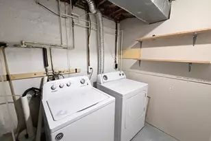 4054 Hanson Oaks Dr, Hyattsville, MD 20784 - Photo 37