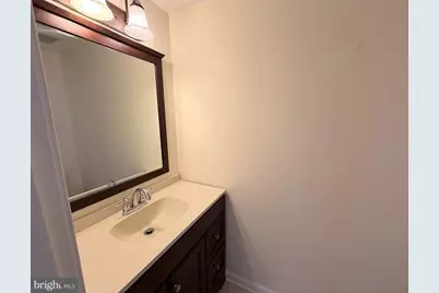 4054 Hanson Oaks Drive, Hyattsville, MD 20784 - Photo 15