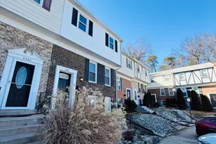 4054 Hanson Oaks Dr, Hyattsville, MD 20784 - Photo 41