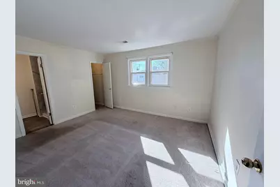 4054 Hanson Oaks Drive, Hyattsville, MD 20784 - Photo 17