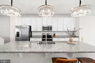 14730 Spring Haven Ln, Laurel, MD 20707 - Photo 5