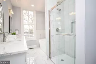 5617 Ruatan St, College Park, MD 20740 - Photo 25