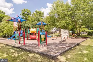 5617 Ruatan St, College Park, MD 20740 - Photo 55