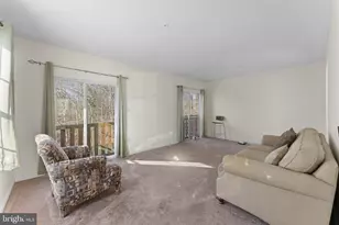 4043 Silver Park Terrace, Suitland, MD 20746 - Photo 5