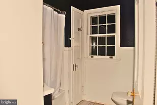 4316 East-West Hwy, University Park, MD 20782 - Photo 17