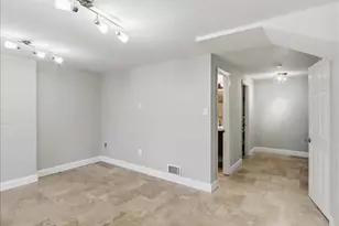 8307 Snowden Oaks Pl, Laurel, MD 20708 - Photo 21