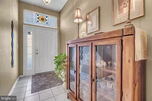 9800 Stonewood Ct, Upper Marlboro, MD 20772 - Photo 3