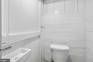 6413 Adelphi Rd, Hyattsville, MD 20782 - Photo 23