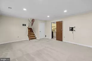 3909 Stoconga Dr, Beltsville, MD 20705 - Photo 19