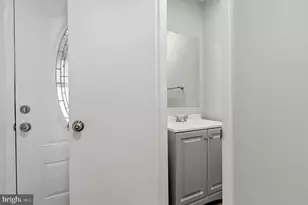 15743 Millbrook Ln, Laurel, MD 20707 - Photo 21