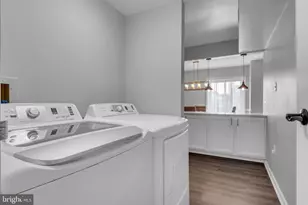 6916 Hanover Pkwy, Greenbelt, MD 20770 - Photo 15