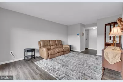 6916 Hanover Parkway #100, Greenbelt, MD 20770 - Photo 11