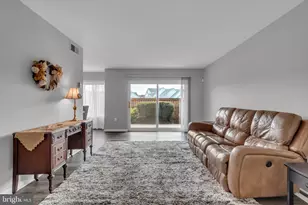 6916 Hanover Pkwy, Greenbelt, MD 20770 - Photo 3