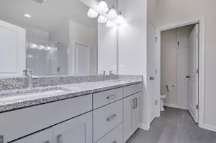 513 Riversail Ln, Oxon Hill, MD 20745 - Photo 17