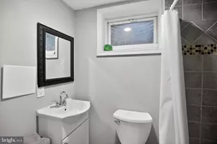 216 Careybrook Ln, Oxon Hill, MD 20745 - Photo 33