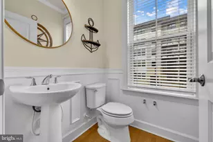 4638 Woodberry St, Riverdale, MD 20737 - Photo 15