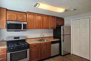 1951 Dutch Village Dr, Landover, MD 20785 - Photo 3