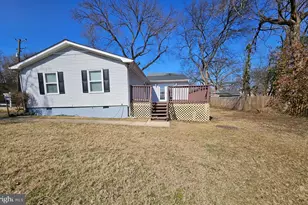 5901 Harrison Ave, Riverdale, MD 20737 - Photo 25