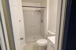 2121 N Anvil Ln, Temple Hills, MD 20748 - Photo 19