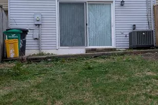 2058 N Anvil Ln, Temple Hills, MD 20748 - Photo 9