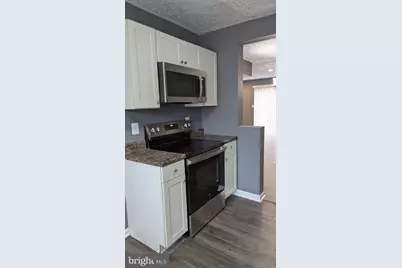 2058 N Anvil Lane, Temple Hills, MD 20748 - Photo 3