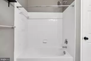 2805 Forest Dr, District Heights, MD 20747 - Photo 25