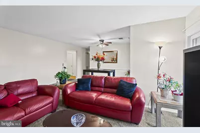 10214 Prince Place #8-202, Upper Marlboro, MD 20774 - Photo 9